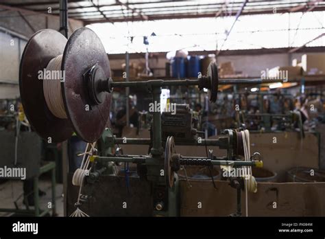 Rope Making Machine Hi Res Stock Photography And Images Alamy