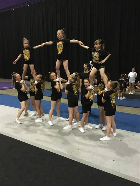 Elite All Stars Academy Cheerleading Clubs For Kids Activeactivities