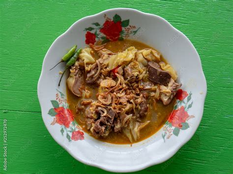 The Most Popular Traditional Beef Tongue Curry Soup with Coconut Sauce ...