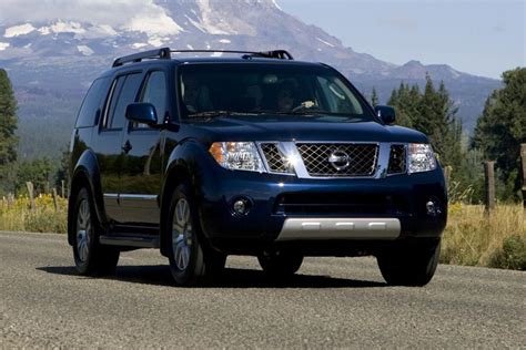 2012 Nissan Pathfinder Reviews, Specs and Prices | Cars.com