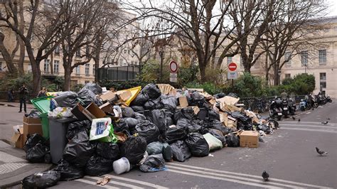 Montañas De Basura La Nueva “atracción Turística” En París Por Las Huelgas Infobae