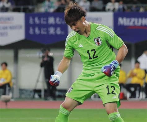 Gk大迫敬介、自らのファウルで与えたpkストップし同点の危機守る【サッカー日本代表】：中日スポーツ・東京中日スポーツ