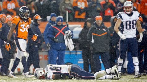 Rob Gronkowski injury: Patriots TE exits game vs Broncos - Sports ...