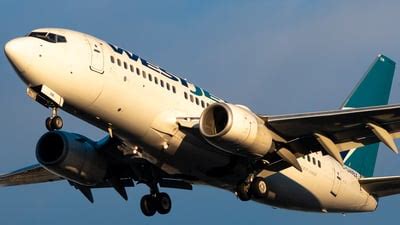 C FKWS Boeing 737 76N WestJet Airlines Derek MacPherson JetPhotos