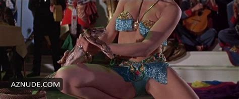 NORMA MARLA Nude AZNude