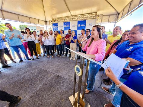 Prefeita Hilda Ribeiro assina ordem de serviço para construção da