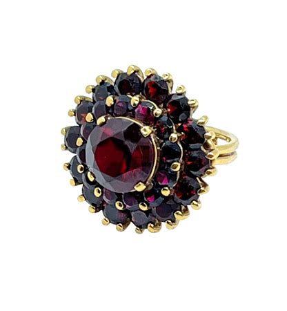 Vintage Garnet Ring