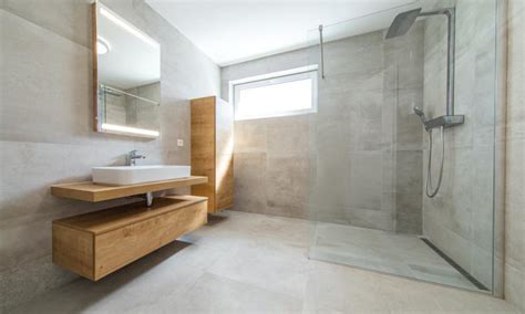 Top Reasons We Love Curbless Showers In Our Toronto Bathrooms