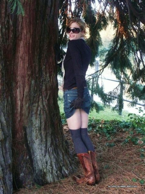 Amateur GF With Amazing Ass Bends Over For Pussy And Anal Sex Porn Pictures XXX Photos Sex