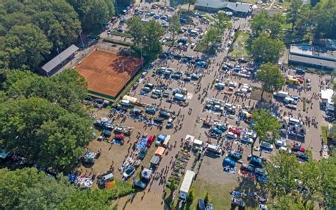 Impressie Vlooienmarkt September Bakkeveen Nl