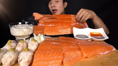 Sub 1 5kg 대왕 통연어 먹방 Whole Salmon Mukbang Giant Salmon Sushi Eating