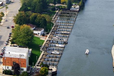 Manistee Municipal Marina in Manistee, MI, United States - Marina ...