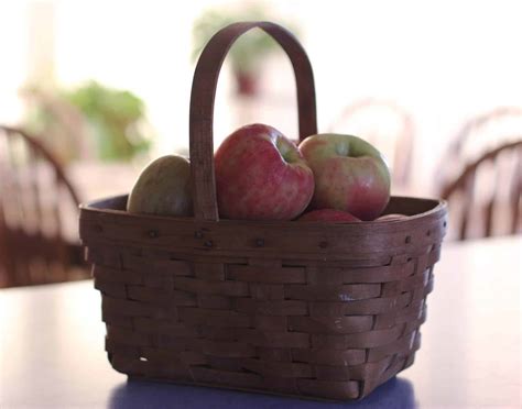 Praising The Lord For A Basket Of Apples • Verses From Mama