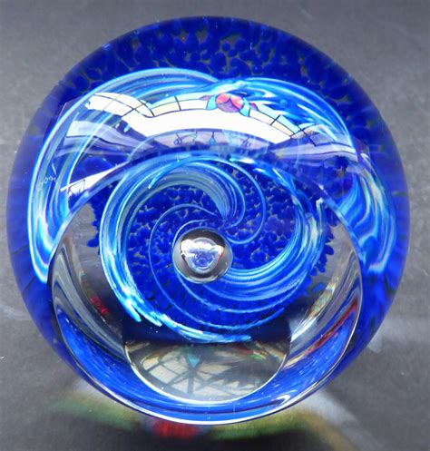 Fabulous Limited Edition Scottish Caithness Glass Paperweight Exubera Iconic Edinburgh