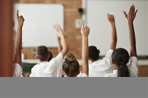 Gobierno emitió decreto con cambios en jornada escolar de los colegios