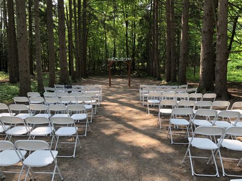 Outdoor and Forest Wedding Venues In Michigan (2022) CC King Ent.