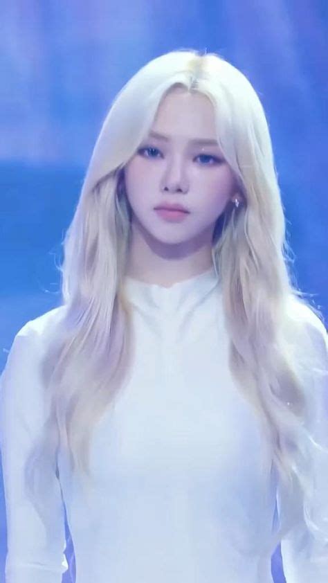 Aespa Karina Blonde Hair With Bangs Blonde Hair Blonde
