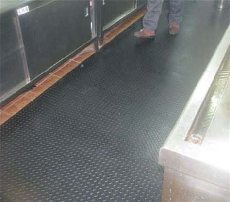 Checker Plate Garage Flooring Flooring Guide By Cinvex