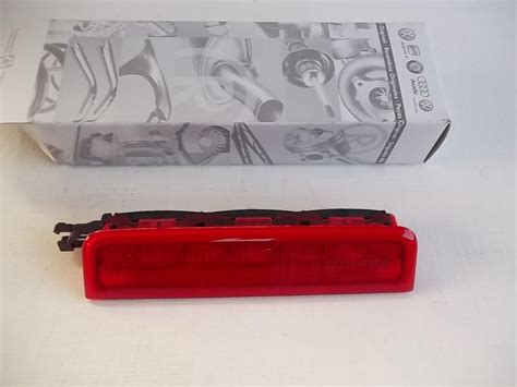 Volkswagen Caddy HIGH LEVEL BRAKE LIGHT 3RD THIRD GENUINE VW