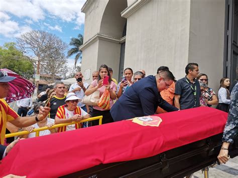 (VIDEO) Familia y amigos despiden a Gerardo Zamora