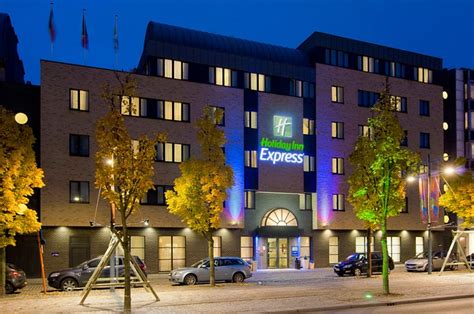 HOLIDAY INN EXPRESS HASSELT, AN IHG HOTEL $103 ($̶1̶1̶1̶) - Prices ...