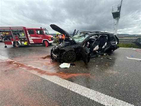 Api Th Sieben Stunden Vollsperrung Nach Schwerem Verkehrsunfall