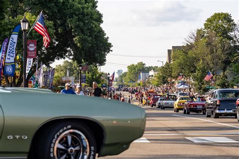 Lakeville Pan O Prog Cruise Night Presented By Jeff Belzer S