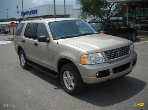 2004 Pueblo Gold Metallic Ford Explorer Xlt 4x4 52118047 Photo 2