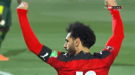 الأولة في الغرام يا صلاح في أول 4 دقائق منتخب مصر يسجل الهدف الأول في