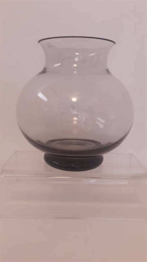 Studio Glass Wedgwood Lead Crystal Smokey Grey Vase By Frank Thrower