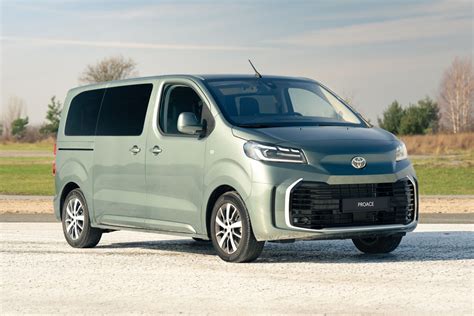 Toyota Proace Verso L D D Flow Dane Techniczne