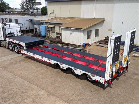 Fwr Tri Axle Drop Deck M Widener For Sale At In