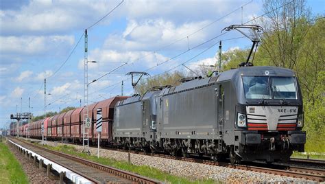 DB Cargo Mit Der MRCE Vectron Doppeltraktion X4 E 616 193 616 0 193