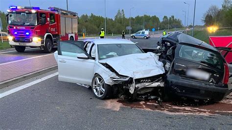 Podkarpacie Tragiczny Wypadek W Le Ajsku Nie Yje Latka I Latek