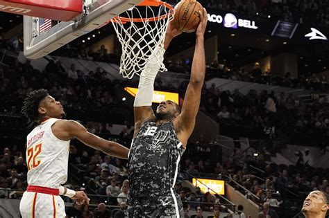 Nba Huerter Lifts Hawks Over Spurs For Second Straight Win Abs Cbn News