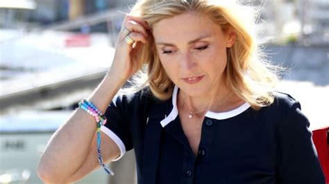 Photo Julie Gayet Pour Le Film Dévoilées Au Photocall Du Quatrième