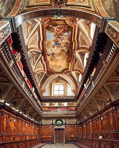 Arche Aragonesi Della Basilica San Domenico Maggiore