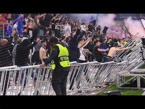 Ol West Ham Incident En Fin De Match Tentative Denvahissement