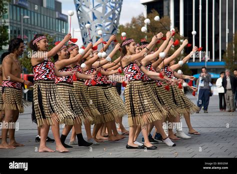 New Zealand Native Haka Dancers