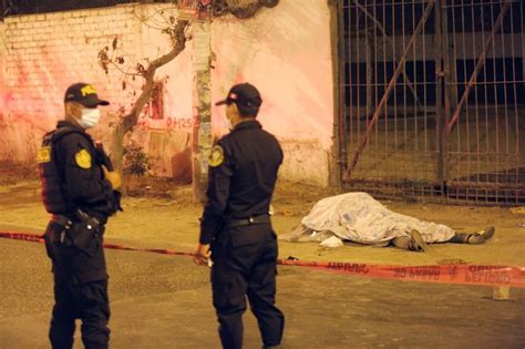 San Juan De Miraflores Las Imágenes Del Asesinato A Joven Repartidor De Delivery Durante El