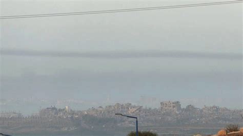 Northern Gaza skyline before and after ceasefire takes effect