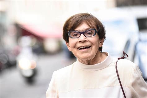 Addio A Franca Valeri Grande Attrice Protagonista In Teatro Cinema E