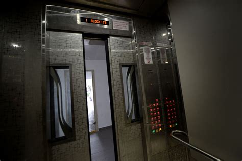 Compactdesign And Energy Saving Small Machine Room Passenger Elevator