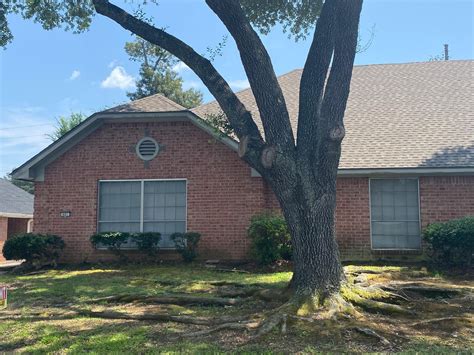 401 Hampton Ct #A, Longview, TX 75605 - See Est. Value, Schools & More