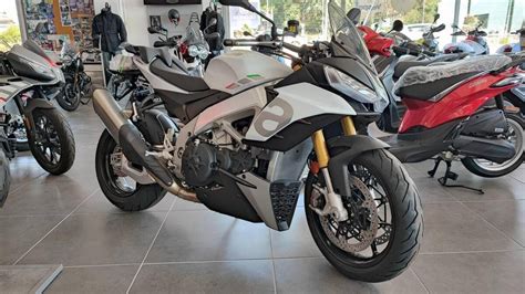 Vendo Aprilia Tuono 1100 V4 2021 24 Nuova A Pesaro Codice 8967850