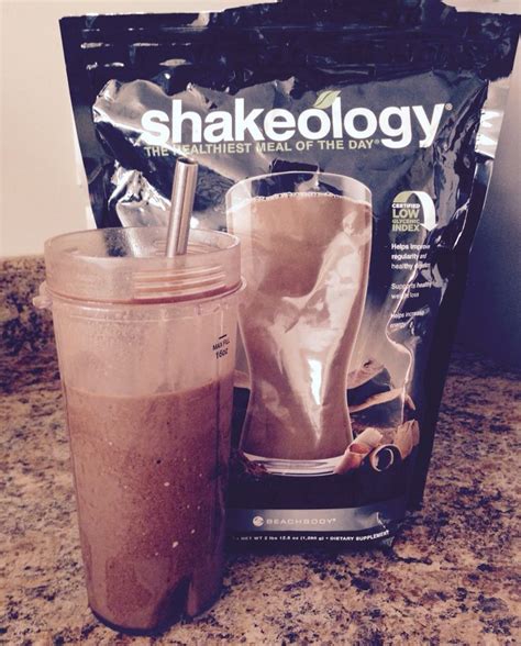 Shakeology My Favorite Chocolate Pb2 And 1 2 A Banana