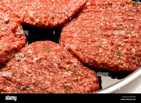 Raw Hamburgers Hi Res Stock Photography And Images Alamy