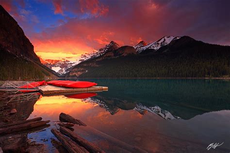 M389 Sunrise and Canoes Reflected in Lake Louise, Banff, Canada ...