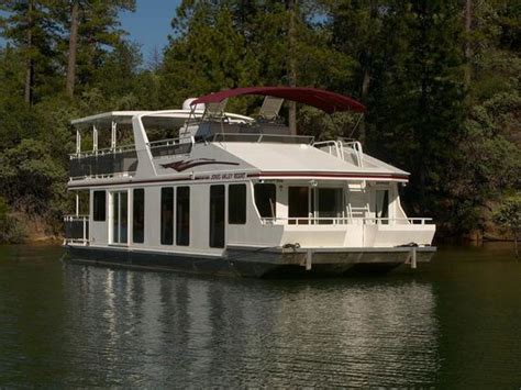 Shasta Lake - Houseboats Rentals | House boat, Houseboat rentals ...