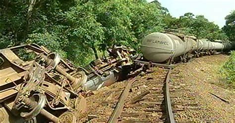 Bom Dia Brasil Acidente De Trem Interdita Parte Da Ferrovia No